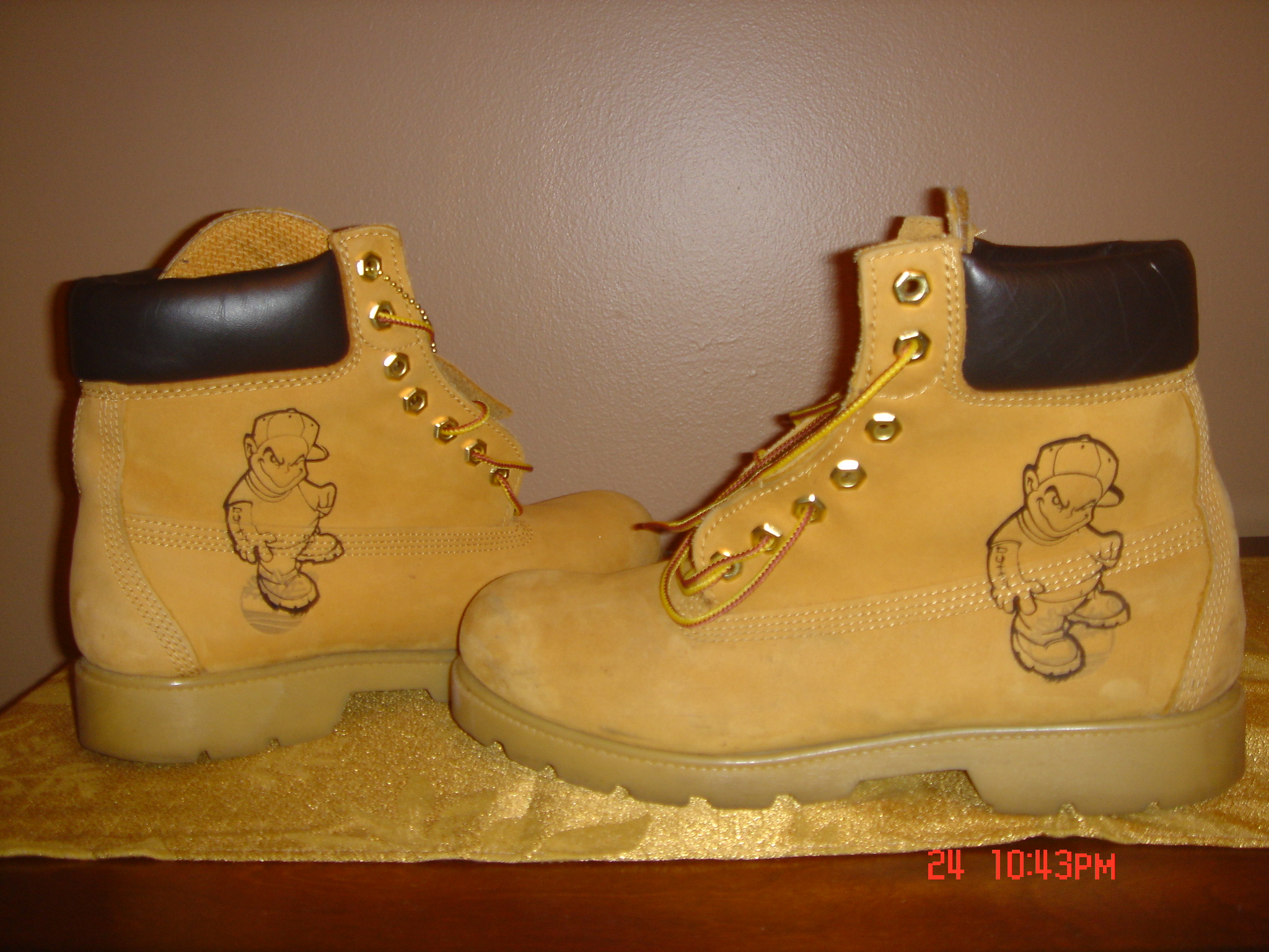 airbrush timberlands